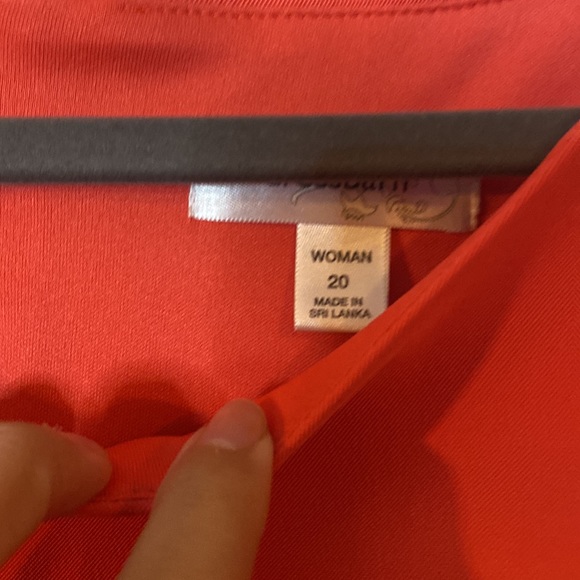 Dressbarn plus size, coral dress keyhole cut out - Picture 4 of 6